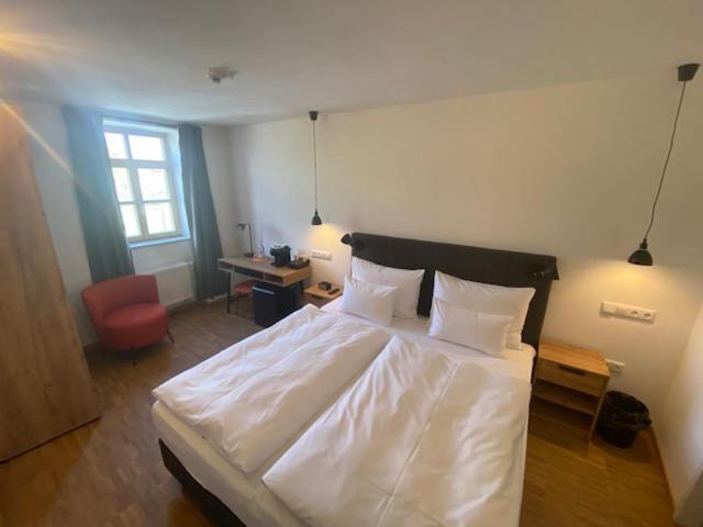 Altstadthotel Alt & Jung レーゲンスブルク エクステリア 写真